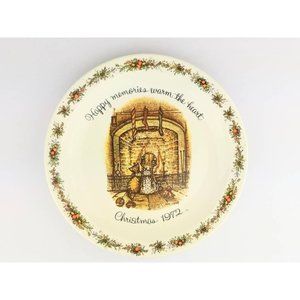 Holly Hobbie 1972 Holiday Christmas Plate Commemorative Edition Collectible GenX